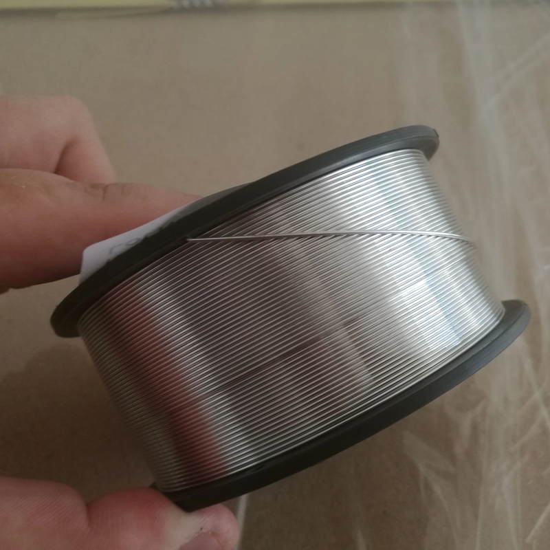 E71T-11 FLUX CORE SOLIDADE FIE